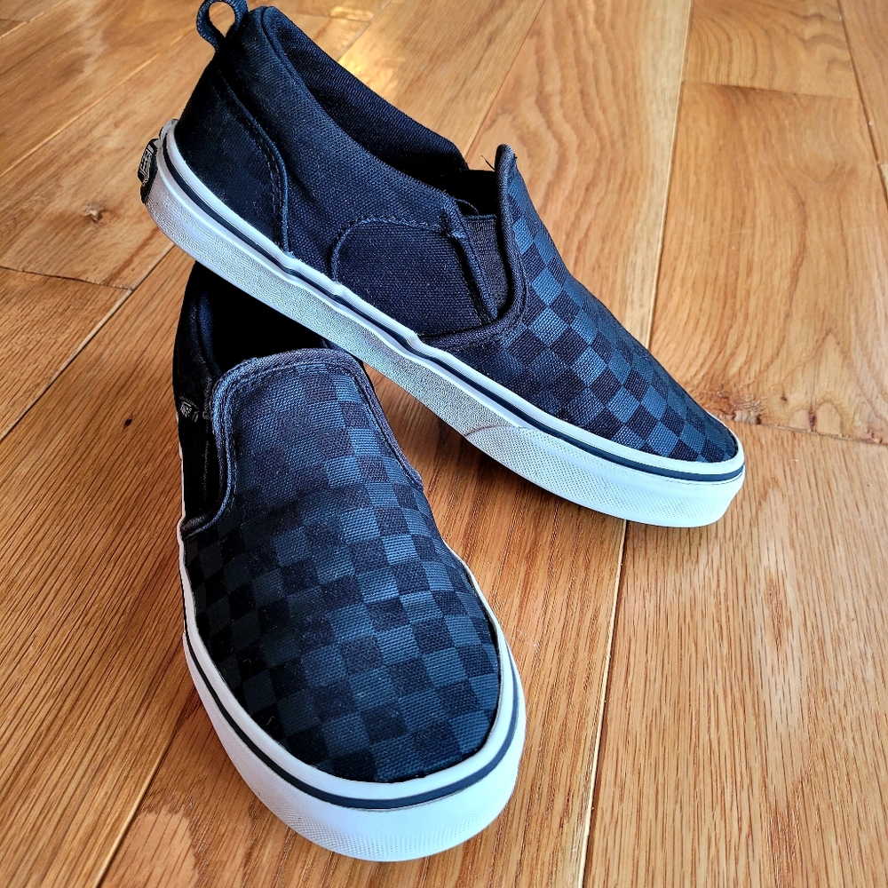 Vans black and gray checkered